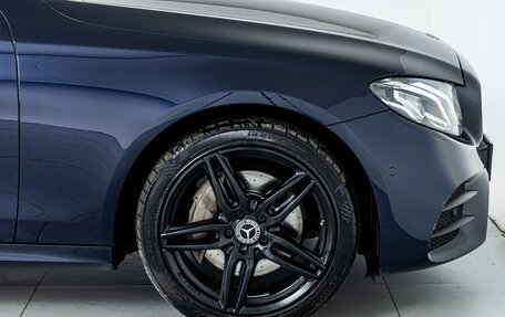 Mercedes-Benz E-Класс, 2019 год, 3 700 000 рублей, 6 фотография