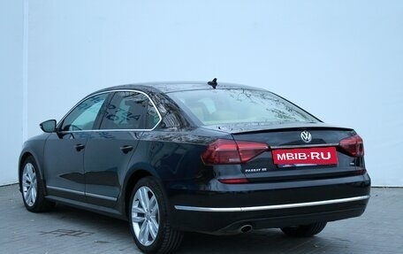 Volkswagen Passat B8 рестайлинг, 2016 год, 1 699 000 рублей, 8 фотография