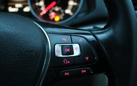 Volkswagen Passat B8 рестайлинг, 2016 год, 1 699 000 рублей, 17 фотография