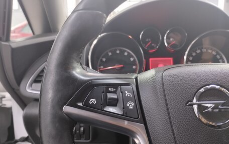 Opel Astra J, 2013 год, 999 000 рублей, 15 фотография