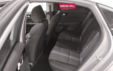 KIA Cerato IV, 2021 год, 2 300 000 рублей, 18 фотография