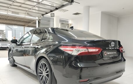 Toyota Camry, 2023 год, 3 500 000 рублей, 5 фотография