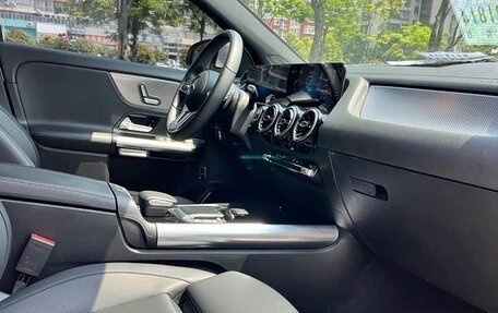 Mercedes-Benz GLA, 2021 год, 2 500 000 рублей, 17 фотография