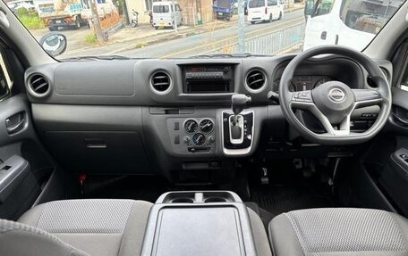 Nissan NV350 Caravan I, 2021 год, 3 000 000 рублей, 16 фотография