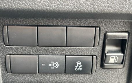 Nissan NV350 Caravan I, 2021 год, 3 000 000 рублей, 8 фотография