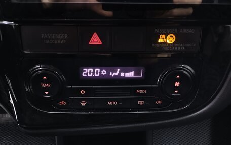 Mitsubishi Outlander III рестайлинг 3, 2013 год, 1 350 000 рублей, 10 фотография