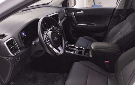 KIA Sportage IV рестайлинг, 2019 год, 2 350 000 рублей, 7 фотография