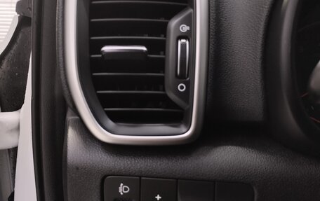 KIA Sportage IV рестайлинг, 2019 год, 2 350 000 рублей, 14 фотография