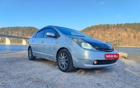 Toyota Prius, 2007 год, 840 000 рублей, 2 фотография
