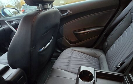 Opel Astra J, 2014 год, 1 020 000 рублей, 17 фотография