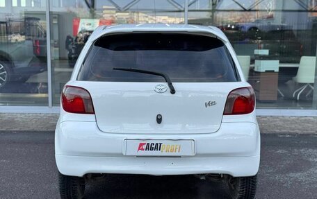 Toyota Vitz, 2001 год, 410 000 рублей, 6 фотография