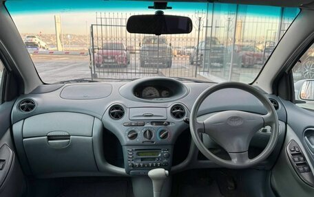 Toyota Vitz, 2001 год, 410 000 рублей, 12 фотография