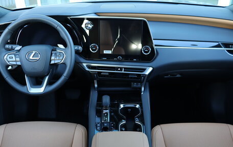 Lexus RX IV рестайлинг, 2025 год, 7 950 000 рублей, 16 фотография