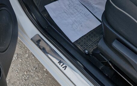 KIA Venga I, 2011 год, 890 000 рублей, 13 фотография