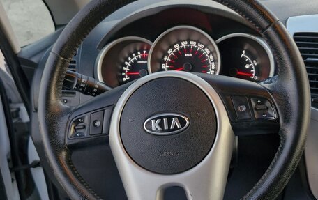 KIA Venga I, 2011 год, 890 000 рублей, 10 фотография