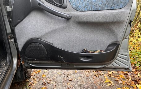 Chevrolet Niva I рестайлинг, 2004 год, 300 000 рублей, 9 фотография