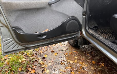 Chevrolet Niva I рестайлинг, 2004 год, 300 000 рублей, 13 фотография