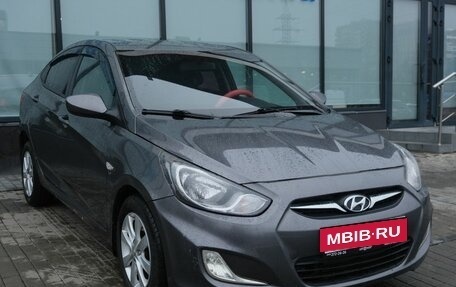 Hyundai Solaris II рестайлинг, 2011 год, 719 000 рублей, 7 фотография