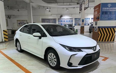 Toyota Corolla, 2022 год, 2 081 257 рублей, 3 фотография