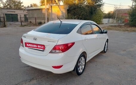 Hyundai Solaris II рестайлинг, 2013 год, 899 000 рублей, 7 фотография