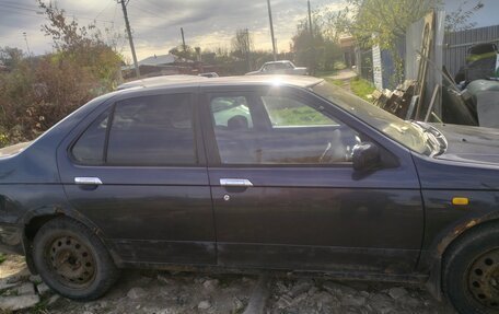 Nissan Bluebird XI, 1996 год, 200 000 рублей, 3 фотография