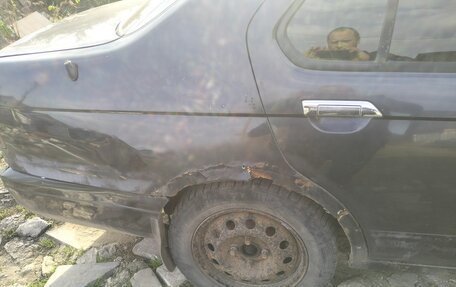 Nissan Bluebird XI, 1996 год, 200 000 рублей, 5 фотография