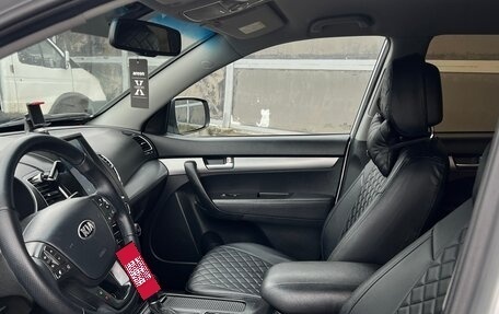 KIA Sorento II рестайлинг, 2013 год, 1 599 999 рублей, 19 фотография