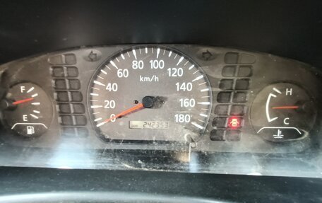 Nissan Expert, 2001 год, 230 000 рублей, 18 фотография