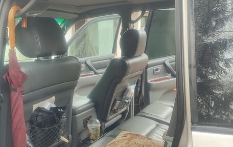 Toyota Land Cruiser 100 рестайлинг 2, 2002 год, 1 100 000 рублей, 5 фотография