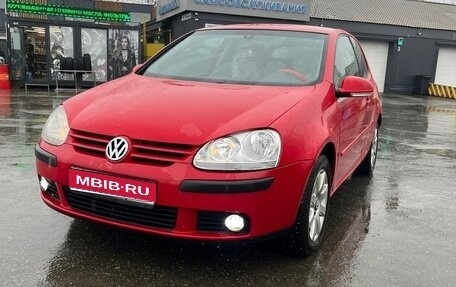 Volkswagen Golf V, 2006 год, 400 000 рублей, 1 фотография