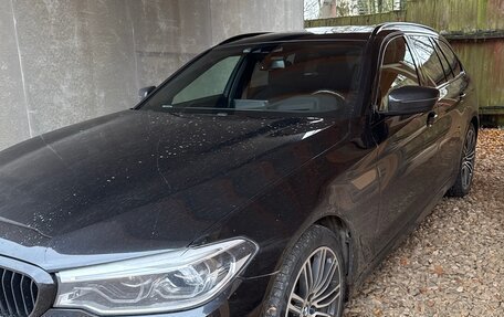 BMW 5 серия, 2019 год, 3 100 000 рублей, 3 фотография