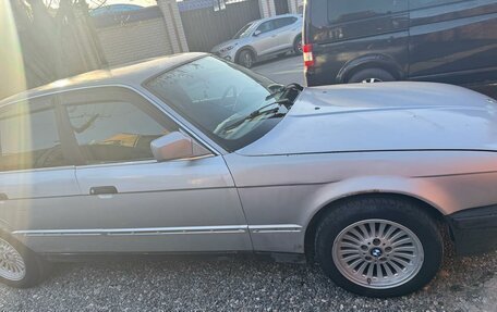 BMW 5 серия, 1990 год, 250 000 рублей, 4 фотография