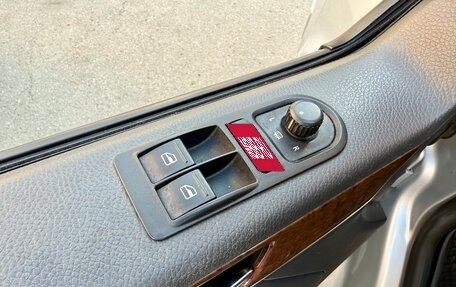 Volkswagen Multivan T5, 2012 год, 2 185 000 рублей, 13 фотография