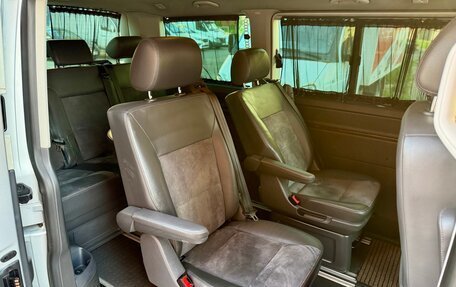 Volkswagen Multivan T5, 2012 год, 2 185 000 рублей, 15 фотография