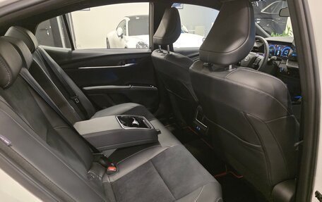 Toyota Camry, 2025 год, 4 800 000 рублей, 24 фотография