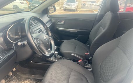 KIA Rio III рестайлинг, 2016 год, 970 000 рублей, 6 фотография