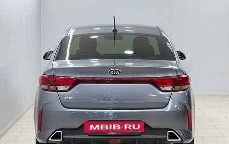KIA Rio IV, 2020 год, 1 385 000 рублей, 3 фотография