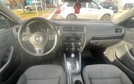 Volkswagen Jetta VI, 2012 год, 1 095 000 рублей, 5 фотография