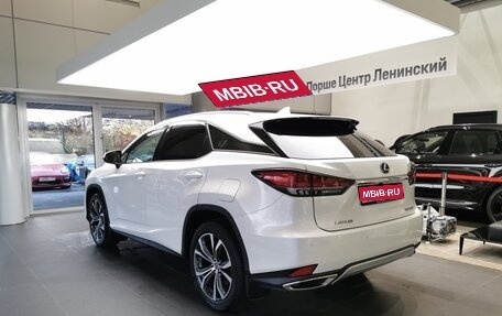 Lexus RX IV рестайлинг, 2021 год, 5 190 000 рублей, 1 фотография