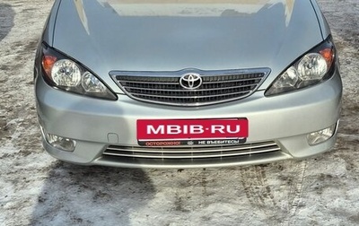 Toyota Camry V40, 2003 год, 750 000 рублей, 1 фотография