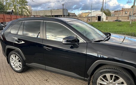 Toyota RAV4, 2021 год, 3 600 000 рублей, 11 фотография