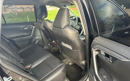 Toyota RAV4, 2021 год, 3 600 000 рублей, 14 фотография