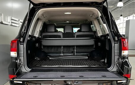 Toyota Land Cruiser 200, 2018 год, 6 849 000 рублей, 8 фотография