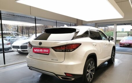 Lexus RX IV рестайлинг, 2021 год, 5 190 000 рублей, 3 фотография