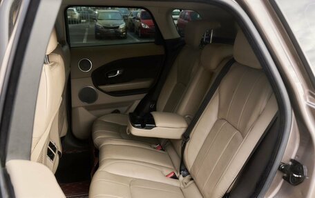 Land Rover Range Rover Evoque I, 2015 год, 2 270 000 рублей, 14 фотография