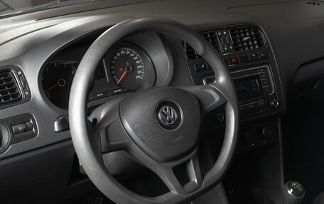 Volkswagen Polo VI (EU Market), 2016 год, 920 000 рублей, 3 фотография