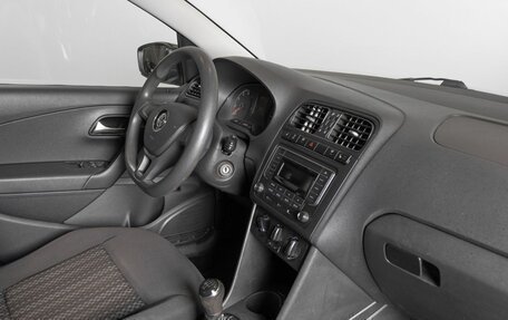 Volkswagen Polo VI (EU Market), 2016 год, 920 000 рублей, 4 фотография