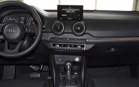 Audi Q2 I, 2022 год, 2 284 000 рублей, 6 фотография