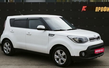 KIA Soul II рестайлинг, 2017 год, 1 300 000 рублей, 3 фотография