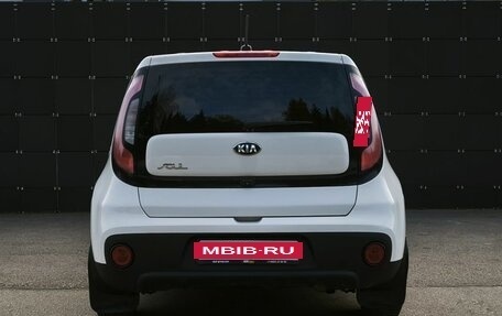 KIA Soul II рестайлинг, 2017 год, 1 300 000 рублей, 7 фотография
